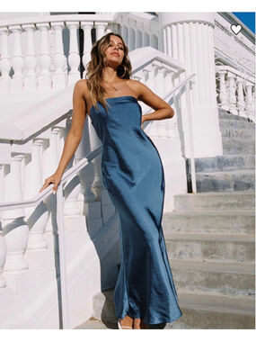 more to come dresses Marcine Strapless Dress